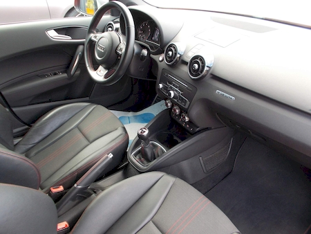 AUDI S1 SPORTBACK 2.0 TFSI 231 CV BV6 ********************SEULEMENT 67597 KMS!!!!!!!!!!!************